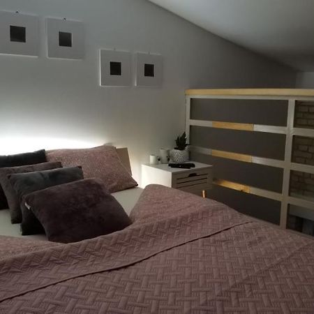Zona Apartments 1 Zrenjanin Eksteriør billede
